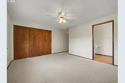 3550 SW 2nd St, Gresham, OR 97030 - Photo 28