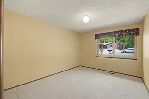 3550 SW 2nd St, Gresham, OR 97030 - Photo 26