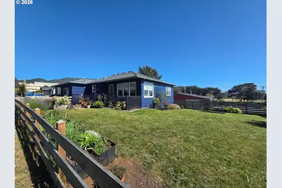 94130 4th St, Gold Beach, OR 97444 - Photo 42