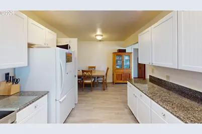 94130 4th St, Gold Beach, OR 97444 - Photo 22