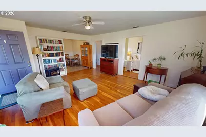 94130 4th St, Gold Beach, OR 97444 - Photo 2