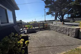 94130 4th St, Gold Beach, OR 97444 - Photo 14