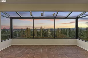 9101 NE Cliff St, Portland, OR 97220 - Photo 26