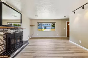 3840 Vista Dr, North Bend, OR 97459 - Photo 8