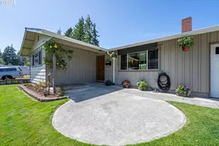 3840 Vista Dr, North Bend, OR 97459 - Photo 18