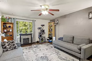 2133 NW Watters St, Roseburg, OR 97471 - Photo 2