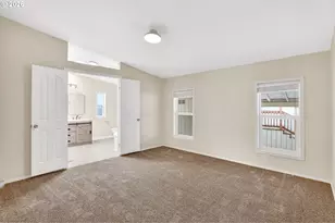 1949 SE Palmquist Rd, Gresham, OR 97080 - Photo 12