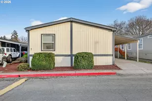 1949 SE Palmquist Rd, Gresham, OR 97080 - Photo 2