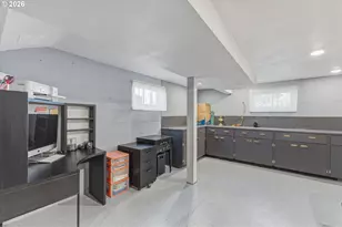 201 Carroll Rd, Kelso, WA 98626 - Photo 24