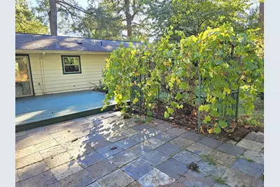 6375 SW Dawn St, Lake Oswego, OR 97035 - Photo 10