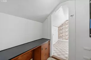 9980 SW McDonald St, Portland, OR 97224 - Photo 32