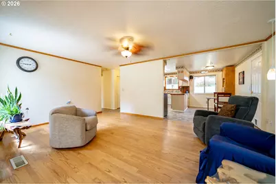 6776 Rochester St NE, Salem, OR 97305 - Photo 6