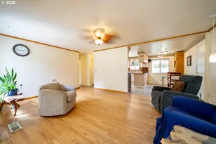6776 Rochester St NE, Salem, OR 97305 - Photo 6
