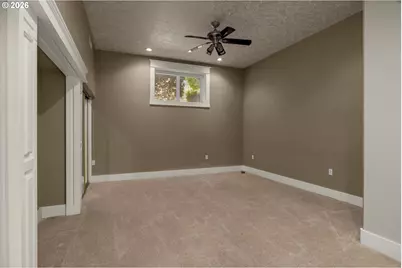 16 SE 46th Dr, Gresham, OR 97080 - Photo 34