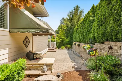 16 SE 46th Dr, Gresham, OR 97080 - Photo 40