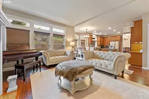 6338 SE Dunbar Dr, Portland, OR 97236 - Photo 18