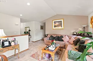 1710 SE Port Dr, Lincoln City, OR 97367 - Photo 10