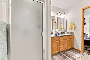 1710 SE Port Dr, Lincoln City, OR 97367 - Photo 24
