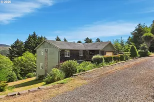 1710 SE Port Dr, Lincoln City, OR 97367 - Photo 36