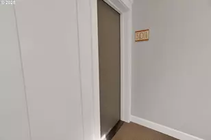 [Address not provided], Portland, OR 97214 - Photo 14