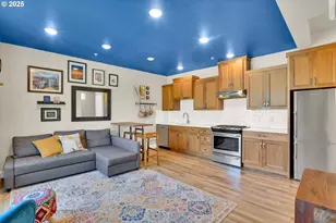 [Address not provided], Portland, OR 97214 - Photo 10