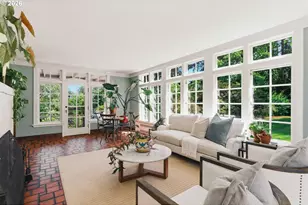 2030 S Military Rd, Portland, OR 97219 - Photo 6