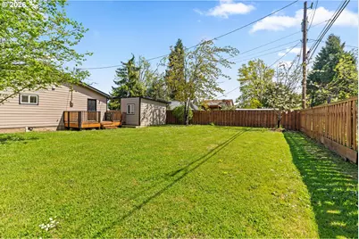 1043 F St, Springfield, OR 97477 - Photo 28