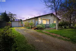 1043 F St, Springfield, OR 97477 - Photo 1