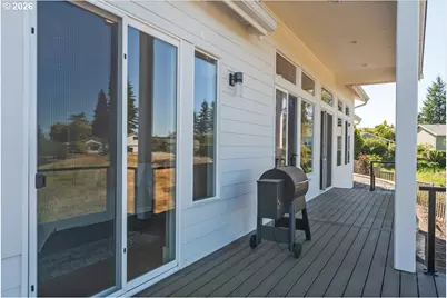 382 NE Lovrien Ave, Gresham, OR 97030 - Photo 22