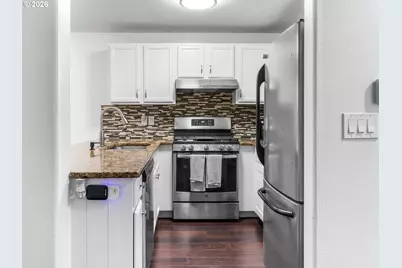 16656 SW Daffodil St, Sherwood, OR 97140 - Photo 8