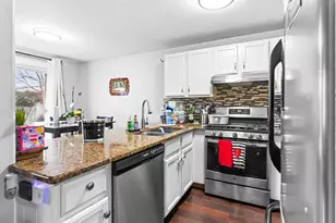 16656 SW Daffodil St, Sherwood, OR 97140 - Photo 4