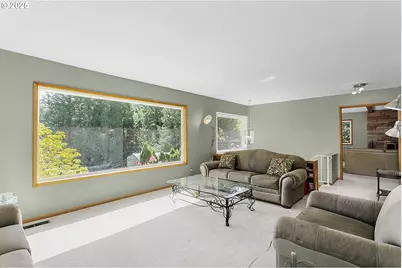 94 SE 46th Dr, Gresham, OR 97080 - Photo 6