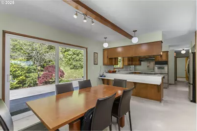 94 SE 46th Dr, Gresham, OR 97080 - Photo 12