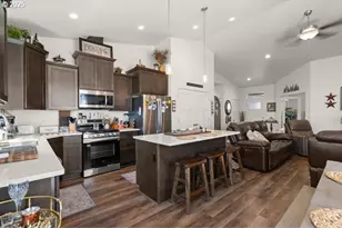 818 E Montana Ave, Hermiston, OR 97838 - Photo 12