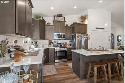 818 E Montana Ave, Hermiston, OR 97838 - Photo 8