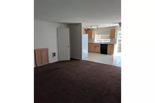 4470 Fergus Ave, Eugene, OR 97402 - Photo 4