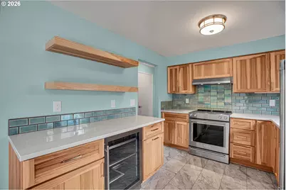 14370 SW 6th St, Beaverton, OR 97005 - Photo 8