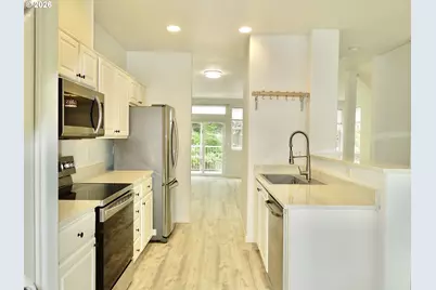 14110 SW Barrows Rd #1, Portland, OR 97223 - Photo 6