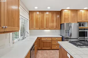 3550 NE 214th Ave, Fairview, OR 97024 - Photo 18