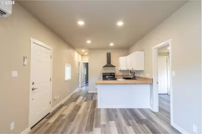 156 Cedar St, Yoncalla, OR 97499 - Photo 16