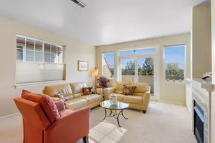 5218 SW View Point Terrace, Portland, OR 97239 - Photo 14