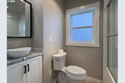 325 Railroad St, Brookings, OR 97415 - Photo 32