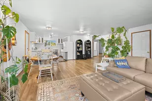 2305 7th St, Tillamook, OR 97141 - Photo 4