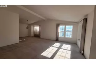 193 Clark St, Myrtle Creek, OR 97457 - Photo 18