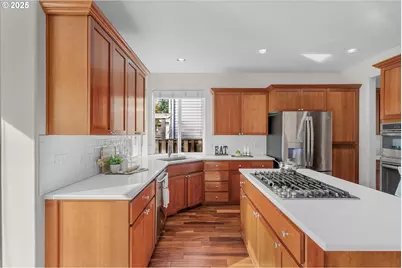 7360 SW Bouchaine Ct, Wilsonville, OR 97070 - Photo 16