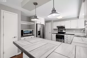 12245 SW Ann Ct, Tigard, OR 97223 - Photo 4