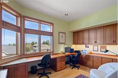 2634 Suncrest Ave, Eugene, OR 97405 - Photo 14