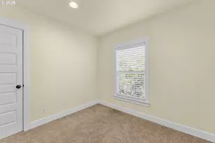 425 Roosevelt St, Oregon City, OR 97045 - Photo 24