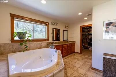 33678 Marys River Estates Rd, Philomath, OR 97370 - Photo 30