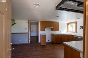 33678 Marys River Estates Rd, Philomath, OR 97370 - Photo 38